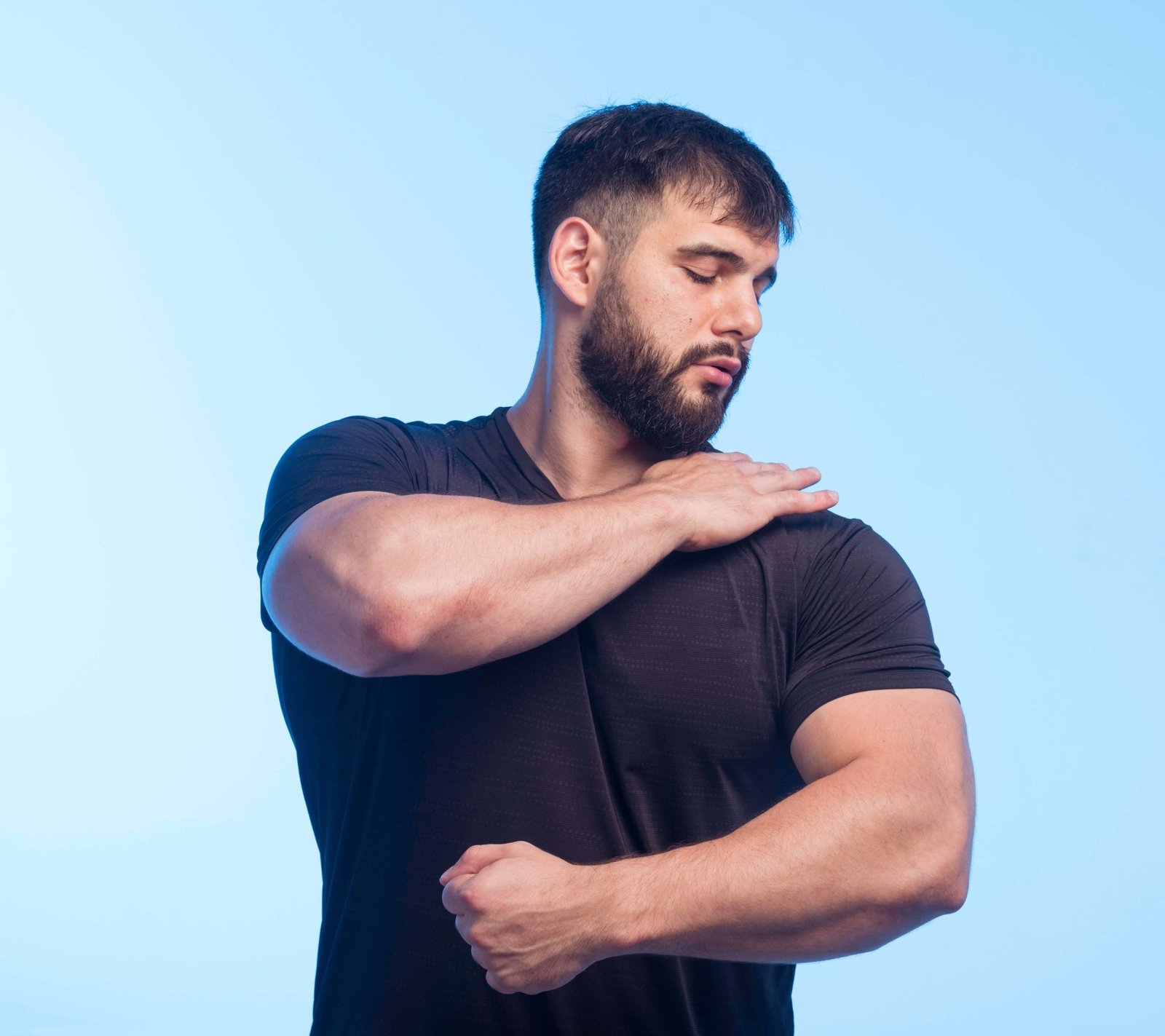 shoulder-muscle-tear-5-common-signs-symptoms-usa-guidness